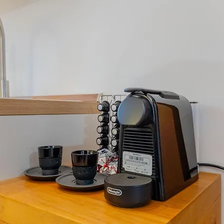 Apartament Chic Retreat - New Bright